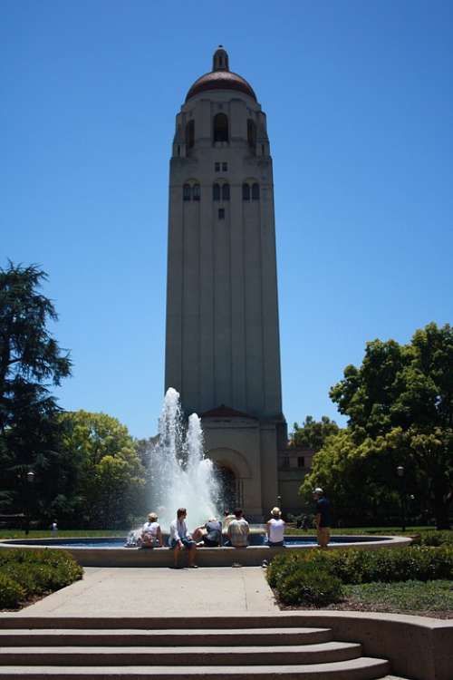 Stanford Tower Use Fountain Water Water Feature