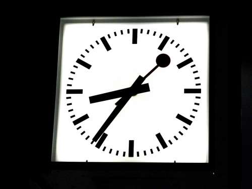 Station Clock Clock Time Dates Pointer Hours