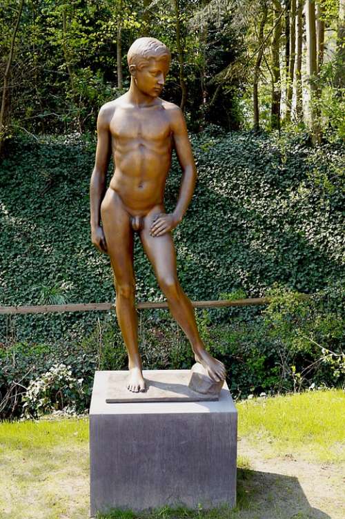 Statue Bronze Young Man Art Tourism