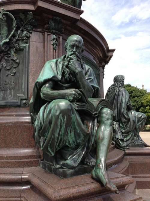 Statue Schwerin Monument Bronze Patina