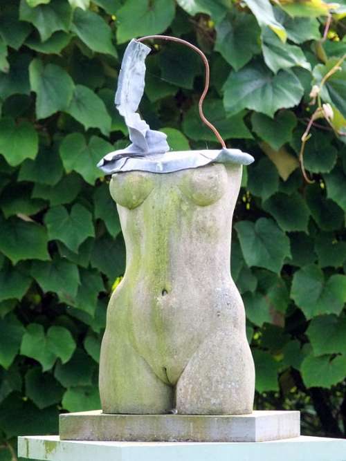 Statue Female Form Outline Breasts Waist Pedestal