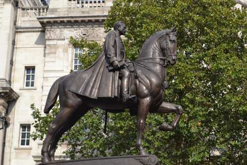 Statue Equestrian London Earl Haig