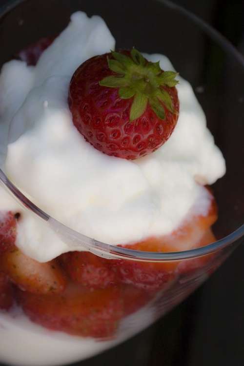 Strawberries Whipped Cream Cream Fruit Red Sweet