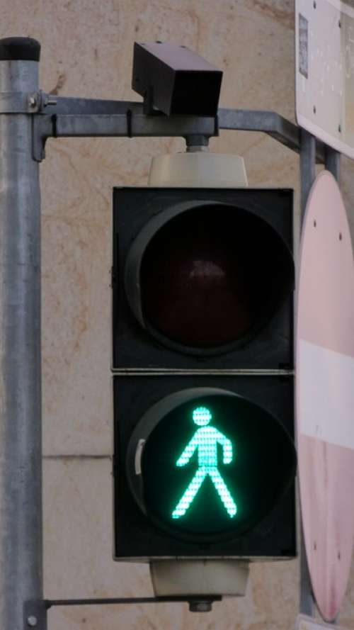 Street Light The Green Light Signaling Street