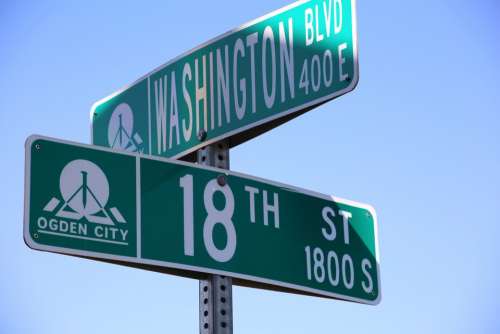 Street Signs Green Signs Location Address