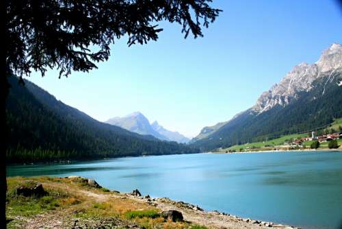Sufnersee Reservoir Sufers Splügen Graubünden
