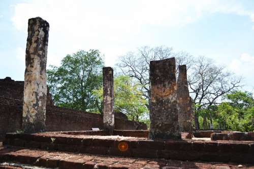 Temple Old Temple Buddhist Temple Polonnaruwa