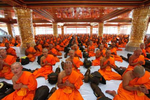 Temple Monks Pray Buddhists Thailand Meditate