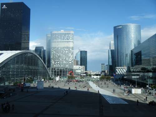 The Arc De Triomphe District Modern Architecture