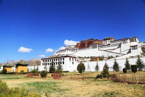 The Potala Palace Lhasa Tibet Blue Sky The Majestic
