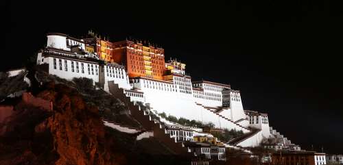 The Potala Palace Tibet Night The Solemn