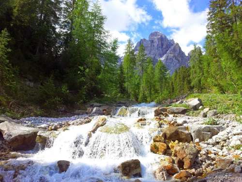 Three Zinnen Water South Tyrol Alpine Italy