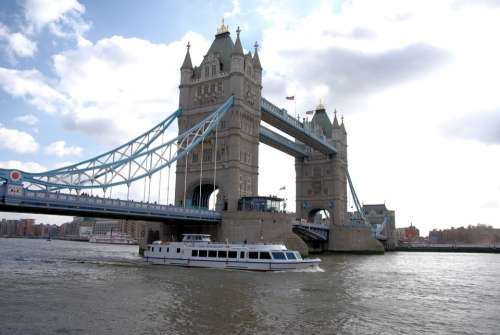 Tower Bridge Thames Landmark Architecture England