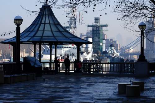 Tower Bridge London Battleships Harbour Thames