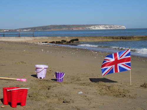 Toys Isle Of Wight Shanklin Beach Beach Sea Waves