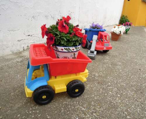 Toys Toy Truck Trailer Plant Pot Flowerpot Flowers
