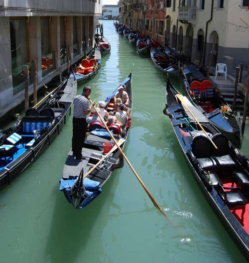 Venice Gondola Channel Italy Transport Remo
