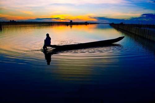 Vietnam Dawn Lagoon Hue Sunrise Fishing Boat