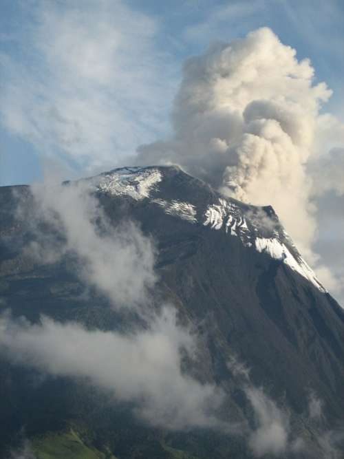 Volcano Tunguragua Nature Eruption Ecuador
