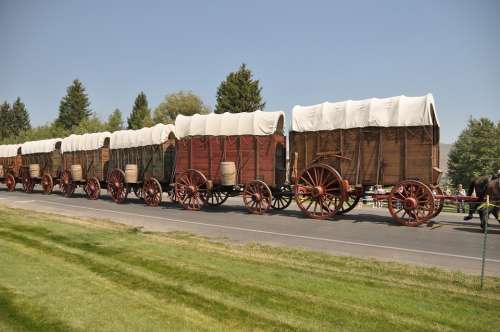 Waggons Cowboys Western Pioneers Wild West Convoy