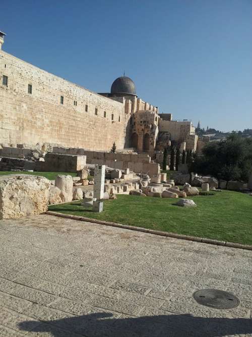 Walls Of Jerusalem Ancient Jerusalem Walls Israel