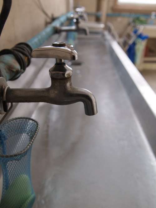 Water Service Faucet Water Hand Washing Sink
