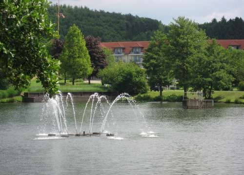 Weiskirchen Saarland Kurpark Water Pond Fountain