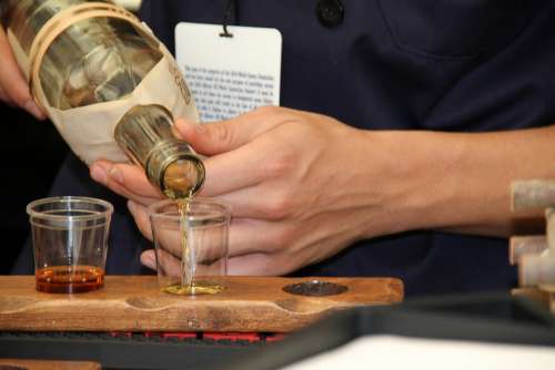 Whiskey Bar Bourbon Scotch Shot Wood Pour Taste