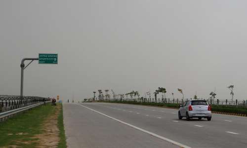 Yamuna Expressway Delhi-Agra Taj Expressway India
