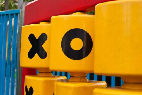 Yellow Red Children Tictactoe Tic Tac Toe Game