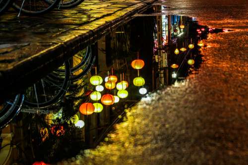 Lamps Reflection
