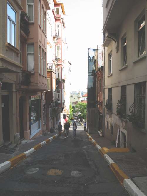 Back alley of Taksim, Istanbul, Turkey
