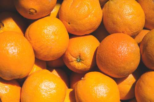 Fresh Oranges Pile Photo
