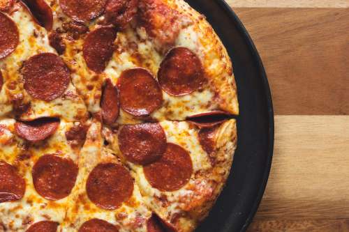 Fresh Pepperoni Pizza Photo