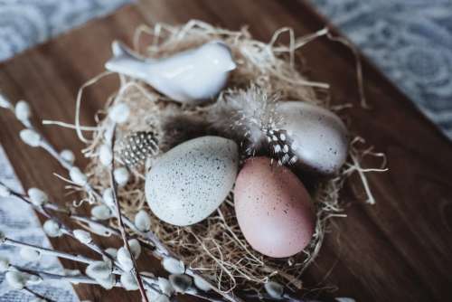 Easter eggs and ceramic bird
