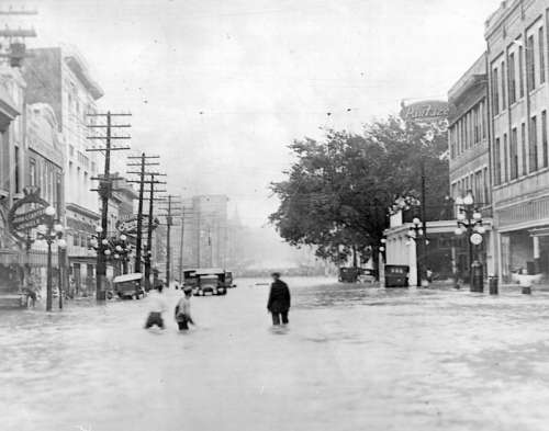 April 16, 1921 flood on Town Creek in Jackson, Mississippi free photo