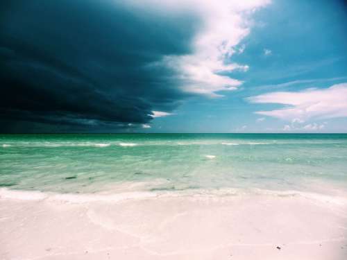 Beach seascape and sky in Florida free photo