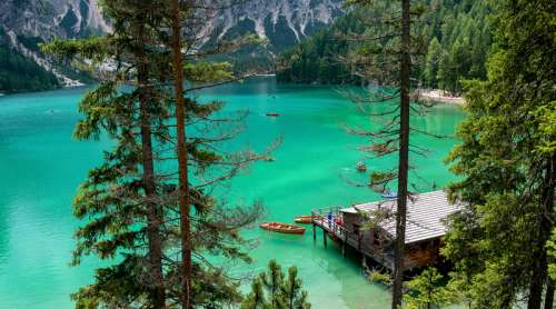 Blue-Green Lake and Water in Pragser Wildsee, Italy landscape free photo