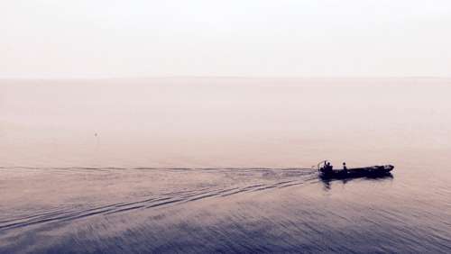 Boat on the lake in Suzhou, China free photo