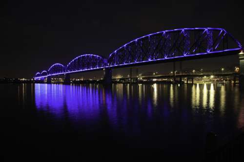 Bridge over the Water at night in Louisville, Kentucky free photo