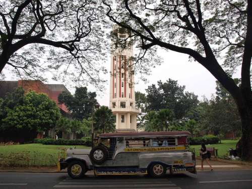 Bus and transportation in Manila, Philippines free photo