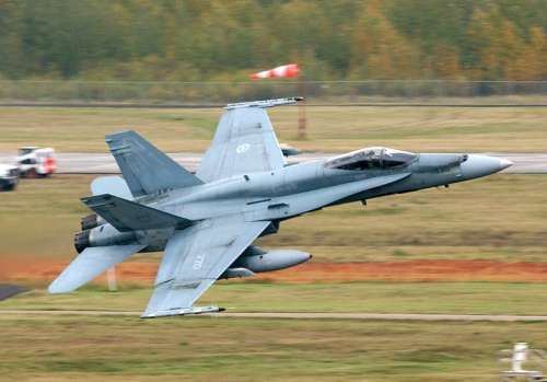 Canadian CF-18 Hornets participated in combat during the Gulf War, Iraq free photo