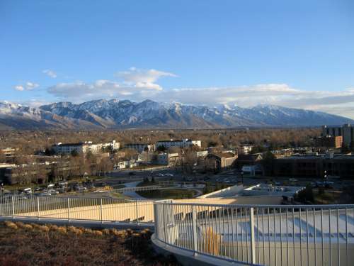 Cityscape with Mountains in Salt Lake City, Utah free photo