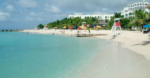 Doctor's Cave Beach landscape in Montego Bay, Jamaica free photo