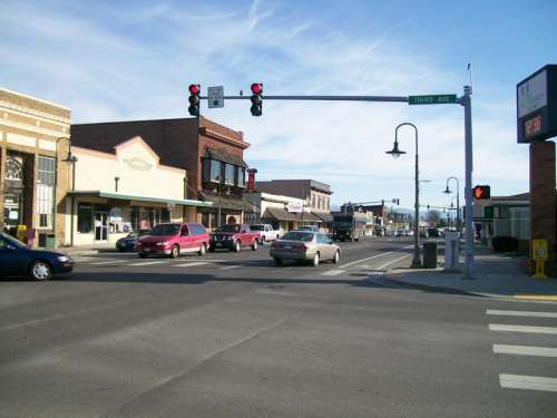 Downtown Ferndale with buildings in Washington free photo