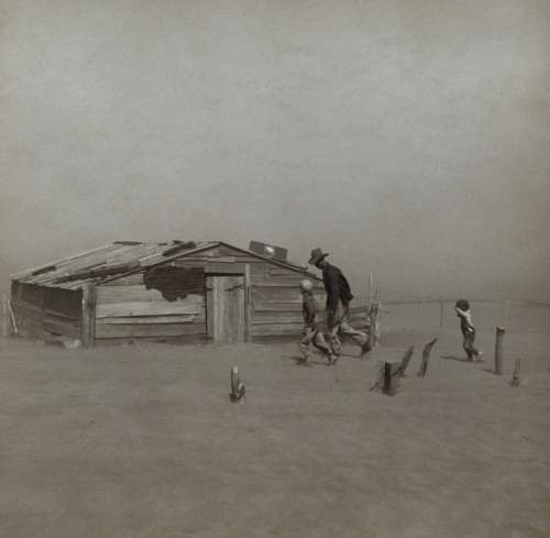 Dust Bowl in Oklahoma in 1930s free photo