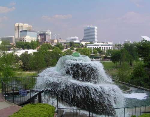 Finley Fountain and the city of Columbia, South Carolina free photo