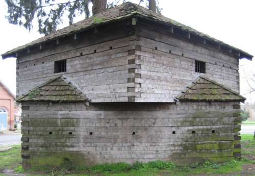 Fort Yamhill blockhouse in Dayton, Oregon free photo