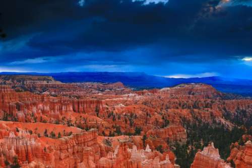 Grand landscape under the sky in Bryce Canyon National Park, Utah free photo