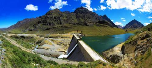 Hydroelectric Power Station in Peru free photo